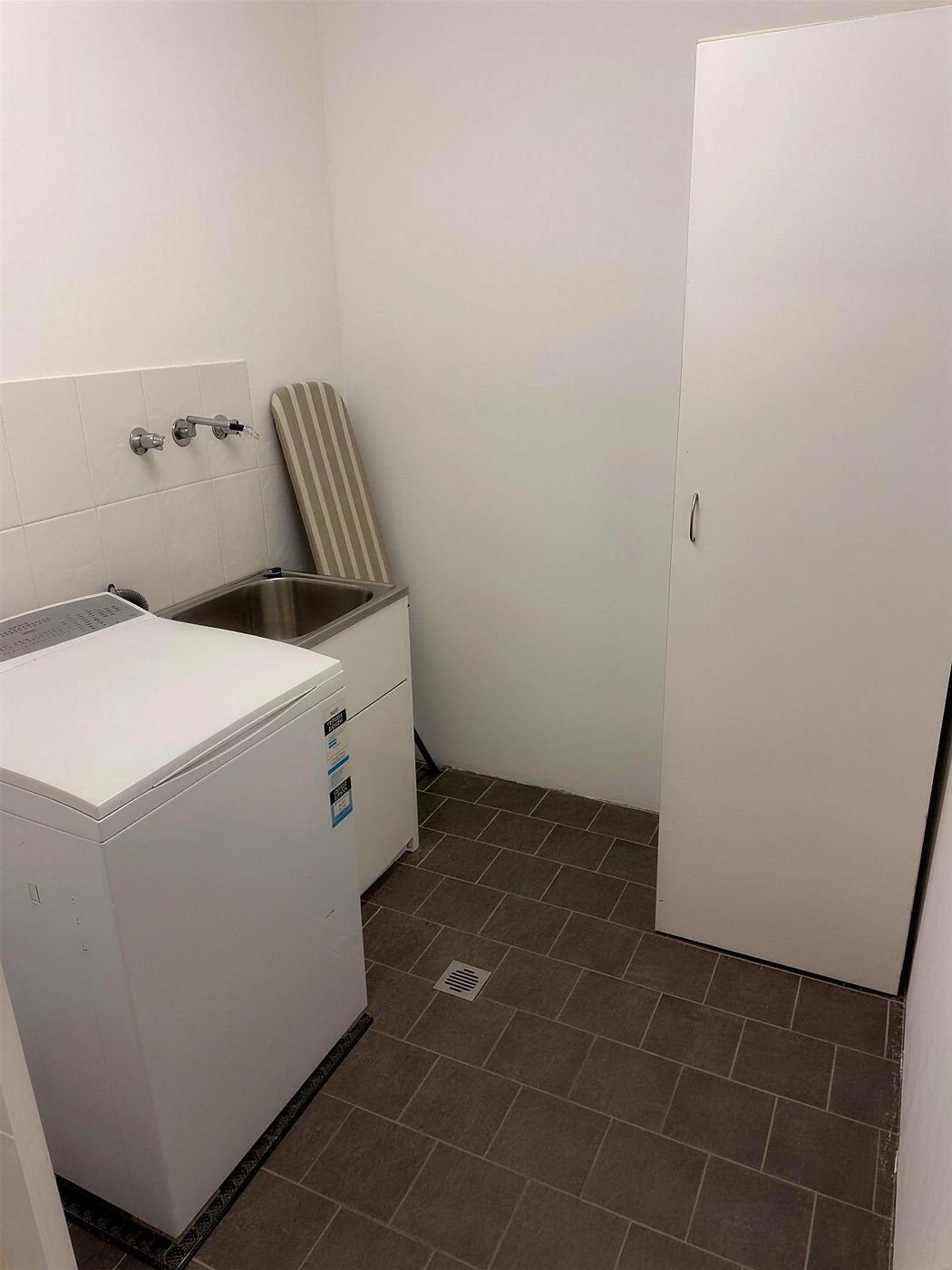 Laundry with washing machine